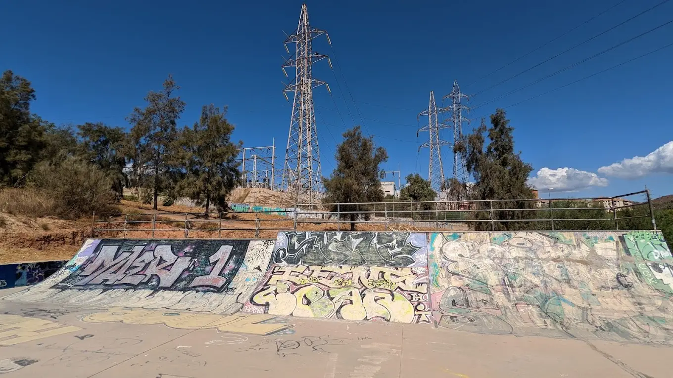 Skatepark Teatinos – Málaga (Chernobyl) Skatepark de Teatinos en Málaga (Chernobyl)
